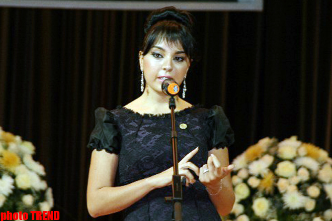 Leyla Əliyeva Moskvada Rusiya ali təhsil ocaqlarına imtahan verən azərbaycanlı abituriyentlərlə görüşüb
