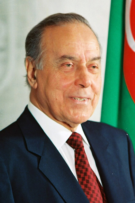 Ümumilli lider Heydər Əliyev haqqında serb dilində kitabın təqdimatı olacaq