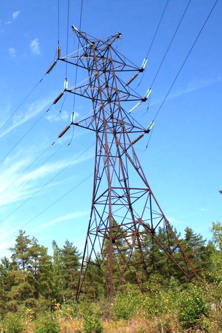 Azərbaycan elektrik enerjisinin idxalını 16%-ə yaxın azaldıb