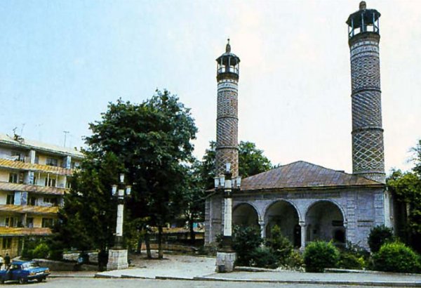 AMEA və UNESCO Azərbaycan adidələrinin ermənilər tərəfindən dağıdılmasının dünyaya çatdırılması ilə bağlı layihə həyata keçirir