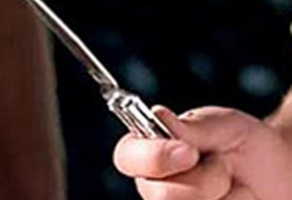 Bakıda oğul atasını ölümcül bıçaqladı