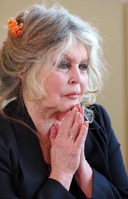 Bricit Bardo yenidən xəstəxanaya yerləşdirilib