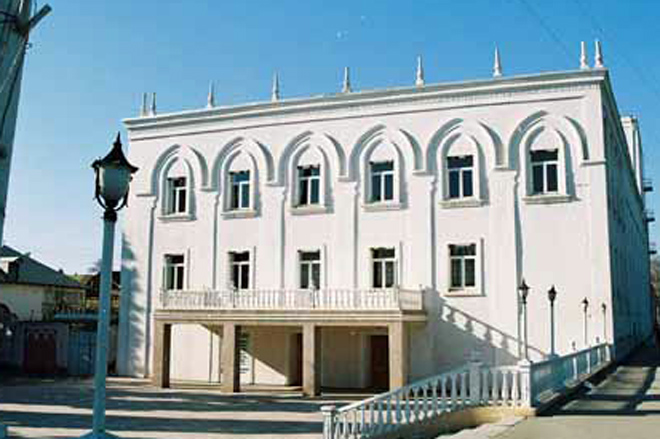 Cəmil Həsənlinin Gəncədə seçicilərlə görüşü yarımçıq başa çatıb