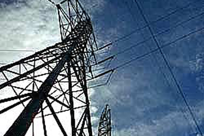 Mərkəzi-Aran rayonlarında elektrik şəbəkələri yenidən qurulur