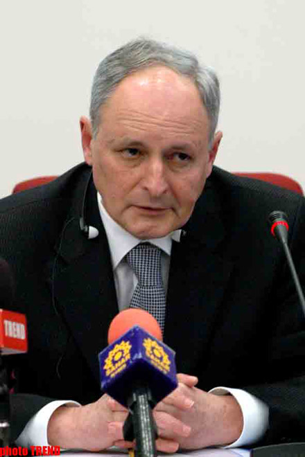 Azərbaycanın səhiyyə naziri: "Qəbələ RLS-in insanlara mənfi təsiri yoxdur"