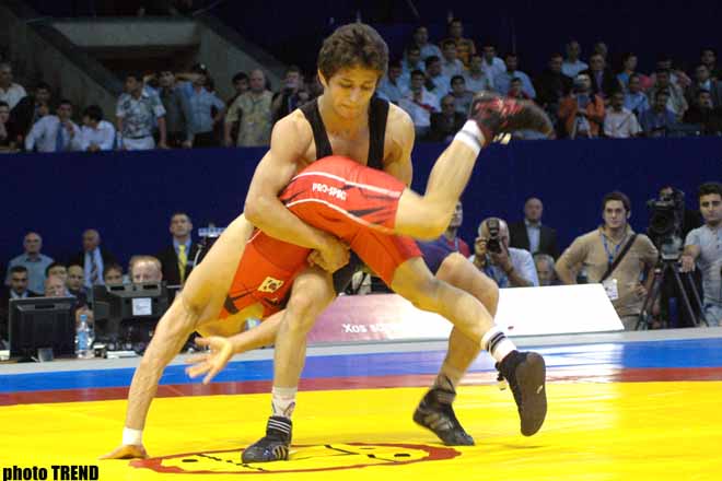 Azərbaycan güləşçisi Sinqapurda keçirilən Yeniyetmələrin I Yay Olimpiya Oyunlarında qızıl medal qazanıb