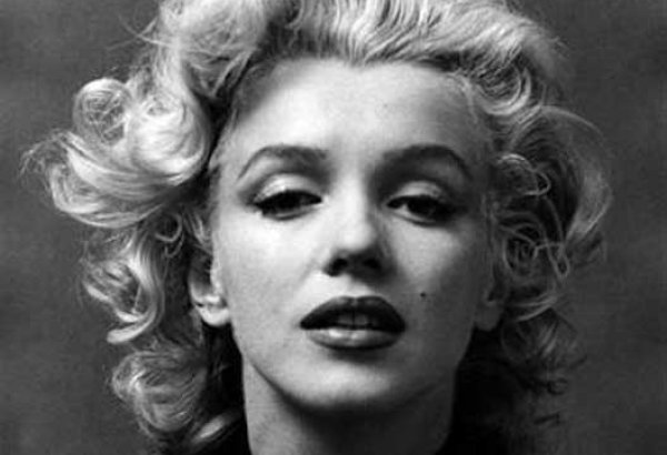 ABŞ-da Merilin Monronun "Qızıl qlobusu" rekord qiymətə satılıb