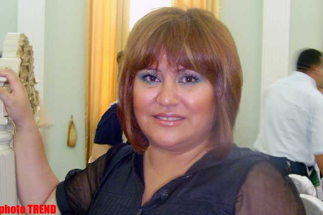 Müğənni Fədayəni  avtoritetlər dəstəklədi (fotosesiyya)