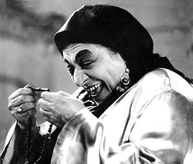 Səhnəmizin "qayınanası" Nəsibə Zeynalovasız yeddi il (FOTO)