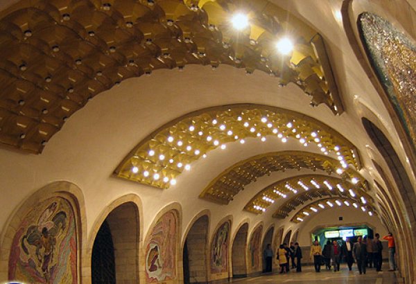 Bakı metrosundan istifadə edənlərin nəzərinə