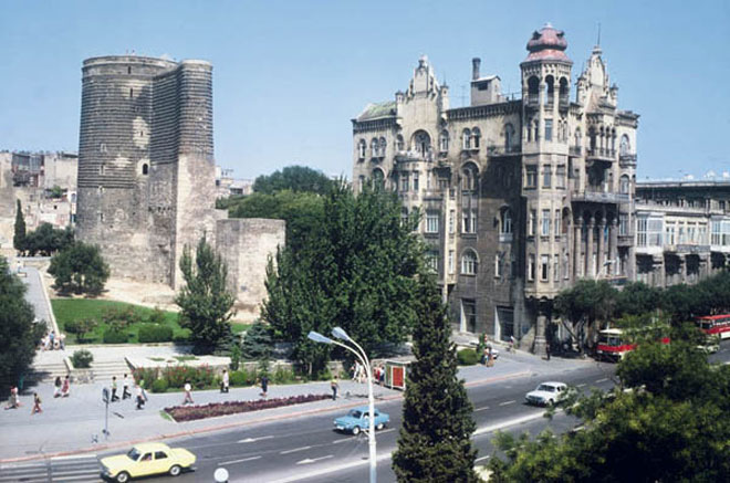 İçərişəhərdə yaşayan əlillərin istifadəsinə elektromobil vasitələr veriləcək