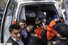 Azərbaycanın ali təhsil müəssisəsinə silahlı basqın olub - Fotosessiya