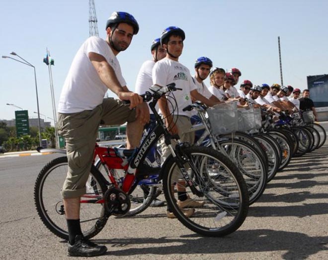 Azərbaycanda keçirilən beynəlxalq veloturun ilk mərhələsi başa çatdı