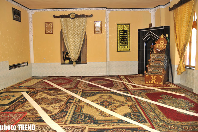 Azərbaycanda cəzaçəkmə müəssisəsində idman kompleksi, ibadət otaqları və kompyuter kursları açılıb