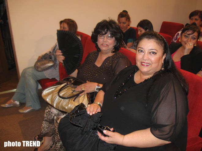 Məşhur opera müğənnisi Xuraman Qasımova yubileyini ailəsi ilə birgə qeyd edəcək (FOTO)