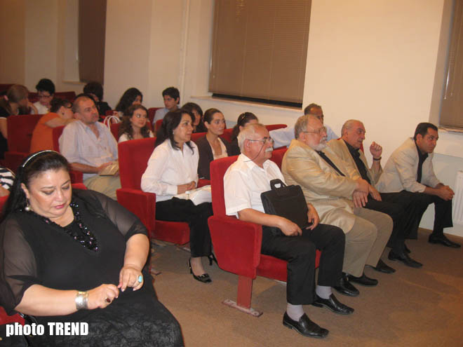 Məşhur opera müğənnisi Xuraman Qasımova yubileyini ailəsi ilə birgə qeyd edəcək (FOTO)