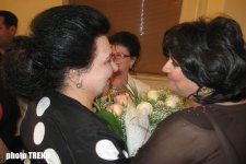 Məşhur opera müğənnisi Xuraman Qasımova yubileyini ailəsi ilə birgə qeyd edəcək (FOTO)