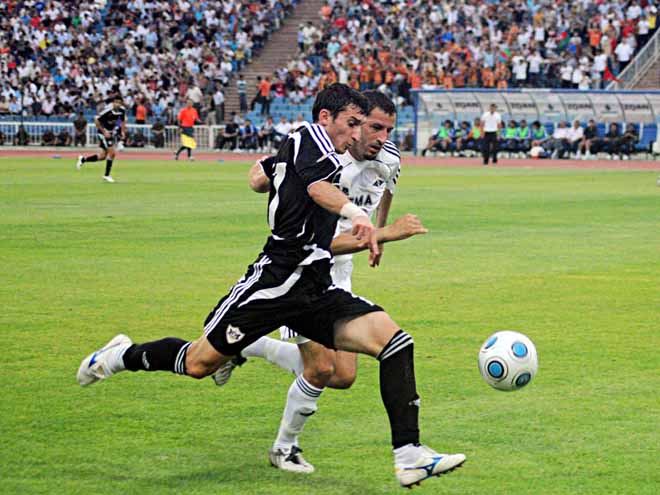 "Qarabağ" növbəti mərhələdə, Lənkəranda "top atəşi", Bakıda faydasız qələbə