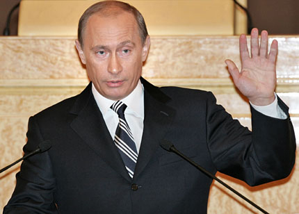 Putin gedir, yerinə Medvedevi təklif edir