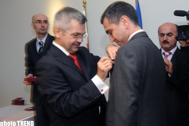 Polşa Prezidenti Polşa-Azərbaycan münasibətlərinin inkişafında göstərdikləri xidmətlərə görə Azərbaycan nazirlərini mükafatlandırıb
