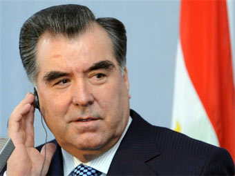 Tacikistan Prezidentinin Azərbaycana rəsmi səfəri başa çatıb
