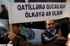 Azərbaycanda İran Səfirliyi qarşısında piket keçirilib (FOTO)
