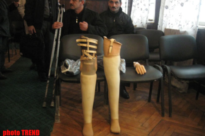 Azərbaycanda əlil məhbuslar protezlə təmin ediliblər (FOTO)