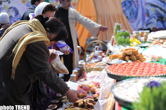 Azərbaycanda Novruz bayramı qeyd edilir - fotosessiya