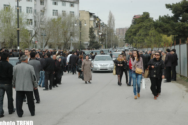 Azərbaycanın xalq artisti Telman Adıgözəlovla vida mərasimi keçirilib (FOTO)