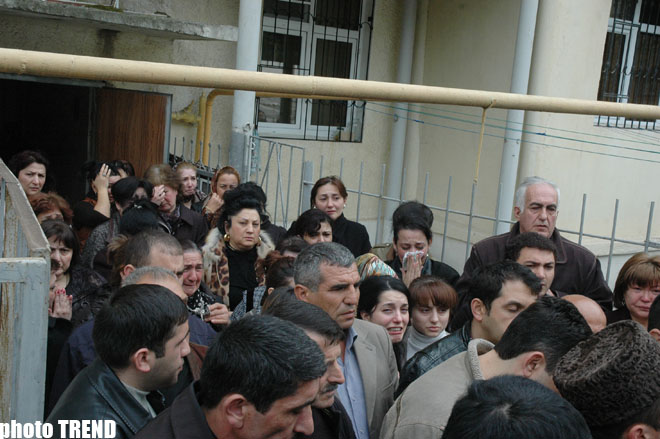 Azərbaycanın xalq artisti Telman Adıgözəlovla vida mərasimi keçirilib (FOTO)