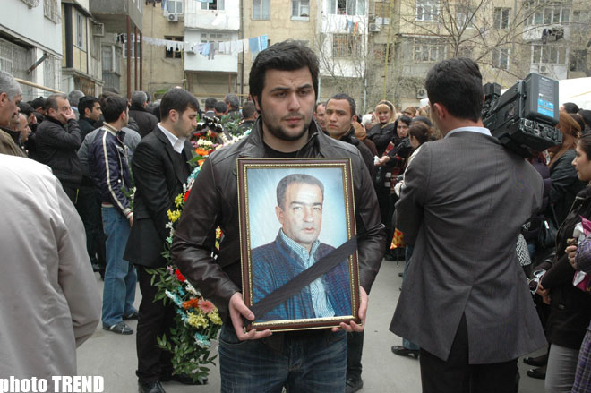 Azərbaycanın xalq artisti Telman Adıgözəlovla vida mərasimi keçirilib (FOTO)