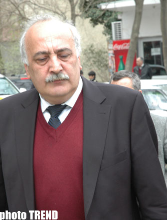Azərbaycanın xalq artisti Telman Adıgözəlovla vida mərasimi keçirilib (FOTO)