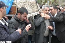 Azərbaycanın xalq artisti Telman Adıgözəlovla vida mərasimi keçirilib (FOTO)