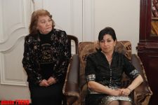 Şairə Xəzangül Hüseynovanın yaradıcılıq gecəsi keçirilib (FOTO)