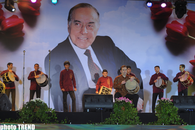 Milli parkda bayram konserti və möhtəşəm atəşfəşanlıq – FOTOSESSİYA