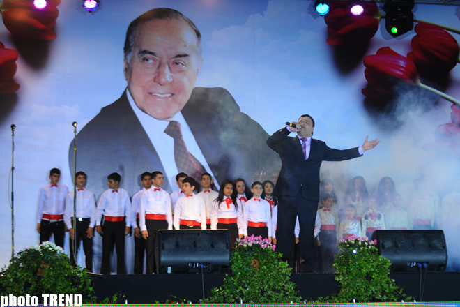 Milli parkda bayram konserti və möhtəşəm atəşfəşanlıq – FOTOSESSİYA