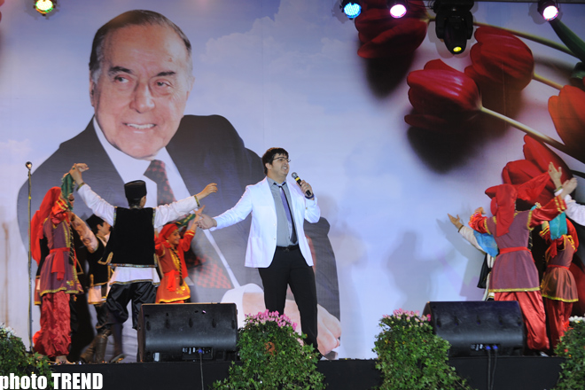 Milli parkda bayram konserti və möhtəşəm atəşfəşanlıq – FOTOSESSİYA