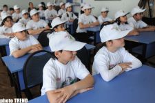 Trend BİA-nın ekoloji maarifləndirməyə dair layihəsi çərçivəsində orta məktəbdə şagirdlər üçün "açıq dərs" keçirilib (FOTO)