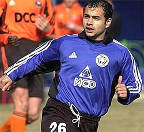 Məşhur gürcü futbolçusu Kaxa Kaladze həbs cəzası alan  Georgi Demetradzeyə zamin olmağa hazırdır