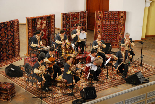 Qoçaq Əsgərov Azərbaycanı beynəlxalq festivalda təmsil edəcək