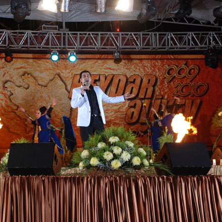 Ümummilli lider Heydər Əliyevin Azərbaycanda hakimiyyətə gəlməsinin ildönümü münasibətilə bayram konserti keçirilib (ƏLAVƏ OLUNUB) (FOTO)