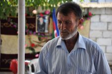 Bir qrup  jurnalist və millət vəkili Qənirə Paşayeva Milli Qəhrəmanın ailəsi ilə görüşüb (FOTO)