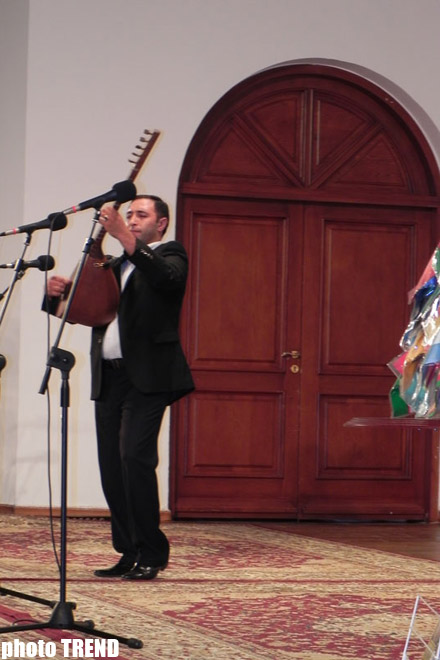 Filarmoniyada Azərbaycan aşıq sənəti ustalarının konserti keçirilib (FOTO)