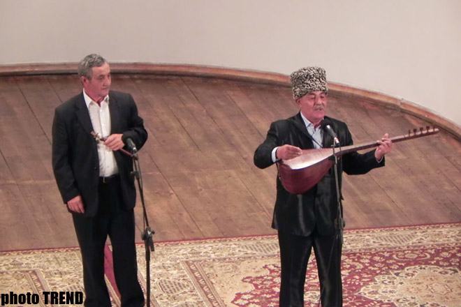 Filarmoniyada Azərbaycan aşıq sənəti ustalarının konserti keçirilib (FOTO)