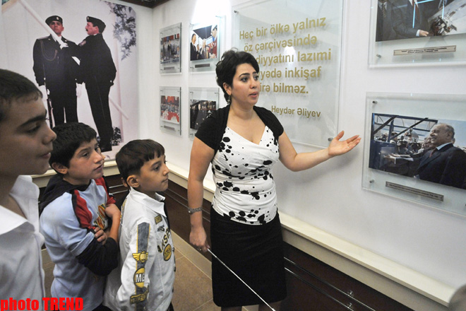 Heydər Əliyev Fondunun dəstəyi ilə şəkərli diabet xəstəliyi olan uşaqlara dərman preparatları paylanılıb (FOTO)