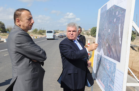 Azərbaycan Prezidenti İlham Əliyev Bakıda avtomobil yollarının genişləndirilməsi və tikintisi ilə tanış olub (FOTO)