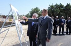 Azərbaycan Prezidenti İlham Əliyev Bakıda avtomobil yollarının genişləndirilməsi və tikintisi ilə tanış olub (FOTO)