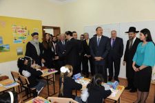 Azərbaycan Prezidenti Bakı şəhərinin Xətai rayonunda yəhudi uşaqlar üçün "Xabad-Or-Avner" təhsil mərkəzinin açılışında iştirak etmişdir (FOTO)