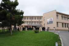 Azərbaycan Prezidenti Bakı şəhərinin Xətai rayonunda yəhudi uşaqlar üçün "Xabad-Or-Avner" təhsil mərkəzinin açılışında iştirak etmişdir (FOTO)