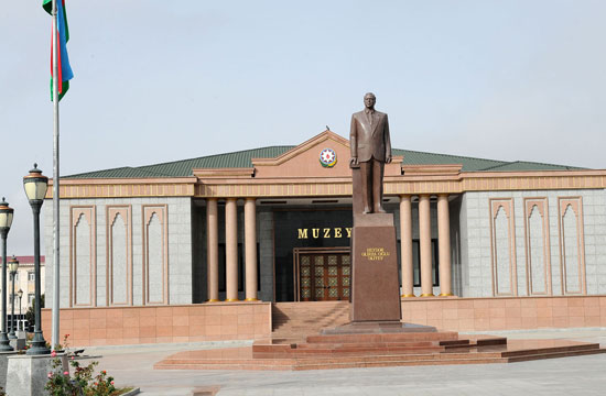 Azərbaycan Prezidenti İlham Əliyev Naxçıvan Muxtar Respublikasına səfər edib (fotosessiya)